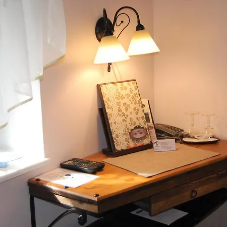 Hansalinn Hotel Parnawa