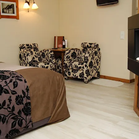 Hansalinn 3* Parnawa