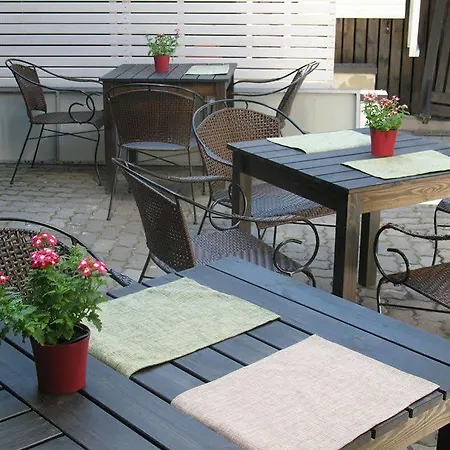 Hotel Hansalinn Parnawa