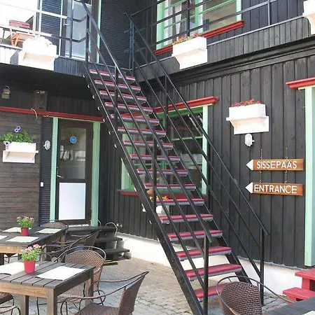Hansalinn Szálloda Pärnu