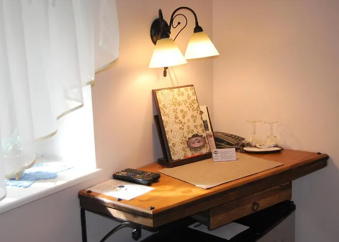 Hansalinn Отель Пярну