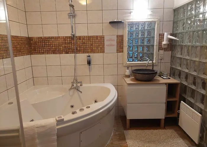 Hotel Hansalinn Parnu