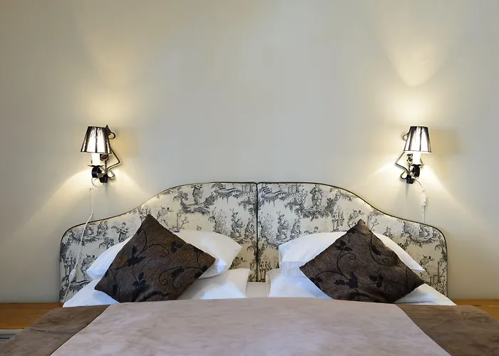 Hansalinn Отель