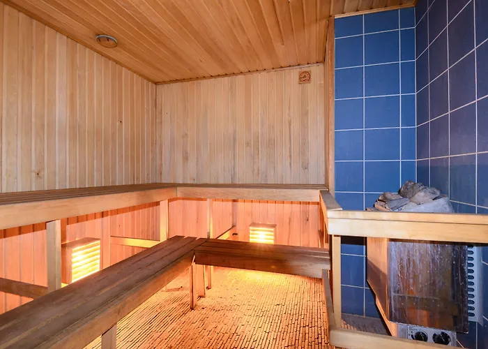 Hansalinn Отель