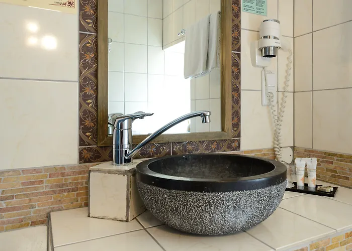 Hansalinn Отель