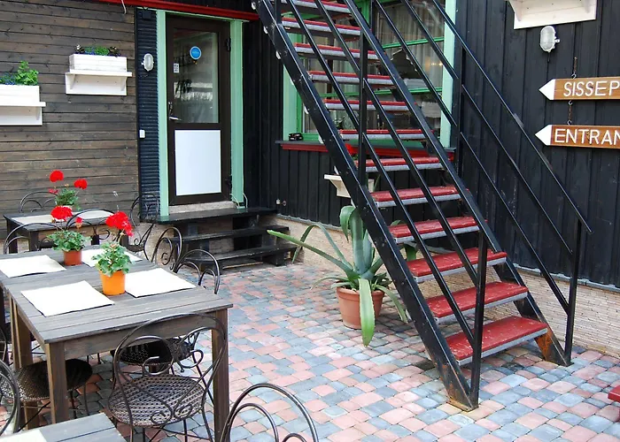 Hansalinn 3* Пярну